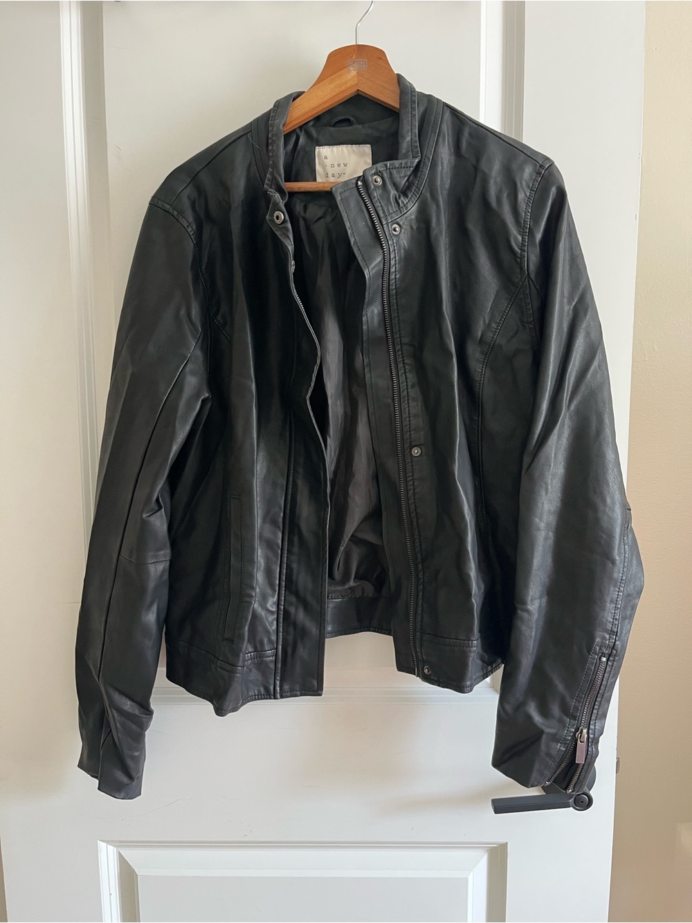 A NEW DAY Women's Black Faux Leather Moto Jacket Sz L